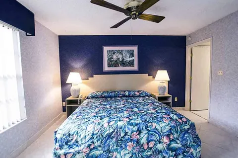 Villa bedroom